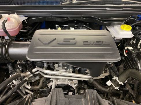 Certified 2025 RAM 1500 Big Horn AWD/4WD image 35