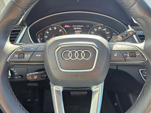 Used 2023 Audi Q5 2.0T Premium w/ Convenience Package AWD/4WD image 21