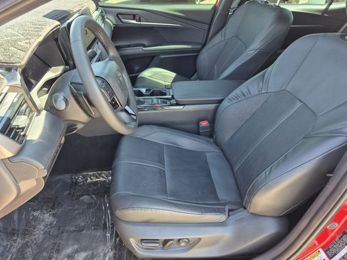 Certified 2025 Toyota Camry XSE w/ Premium Package FWD image 16