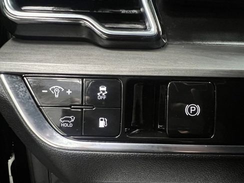 Used 2025 Kia Sportage X-Line Prestige image 31