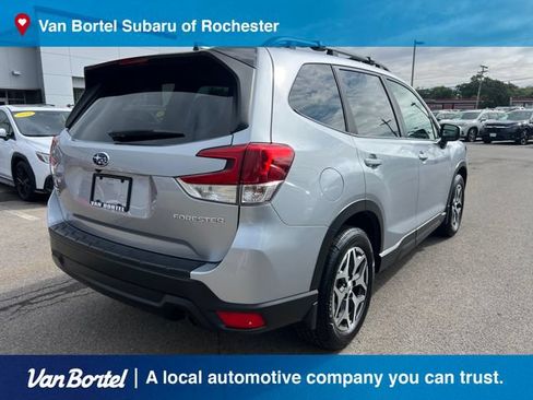 Certified 2024 Subaru Forester Premium AWD/4WD image 6