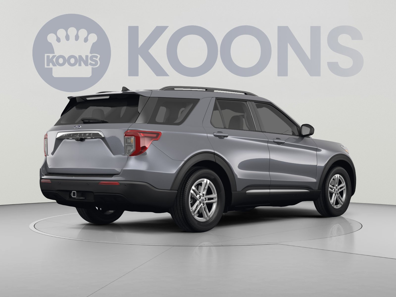 Used 2022 Ford Explorer XLT w/ Equipment Group 202A AWD/4WD image 4