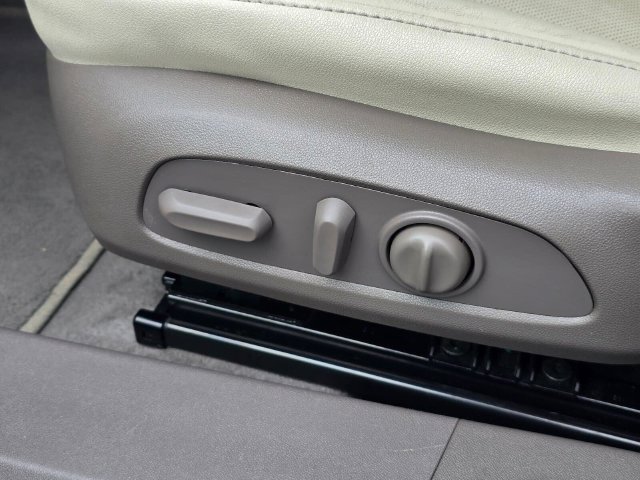Used 2024 Chevrolet Malibu LT FWD image 23