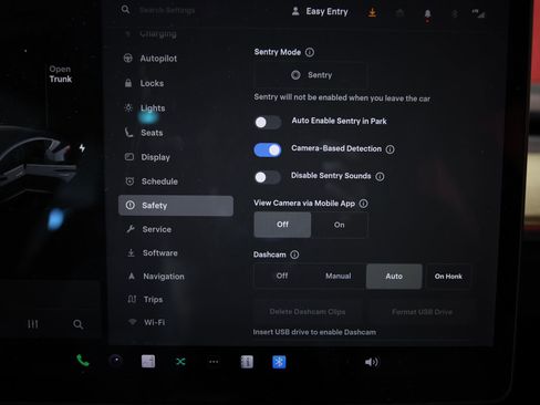 Used 2018 Tesla Model 3 Long Range image 21