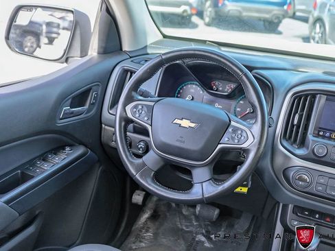 Used 2024 Chevrolet Colorado Z71 w/ Z71 Convenience Package 2 AWD/4WD image 37