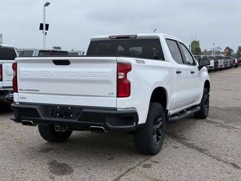 Used 2019 Chevrolet Silverado 1500 LT Trail Boss w/ Convenience Package AWD/4WD image 5