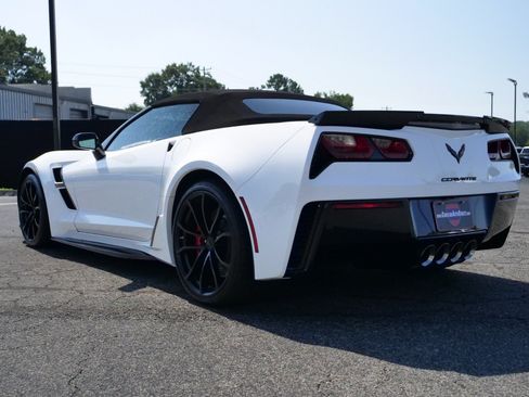 Used 2019 Chevrolet Corvette Grand Sport RWD image 7