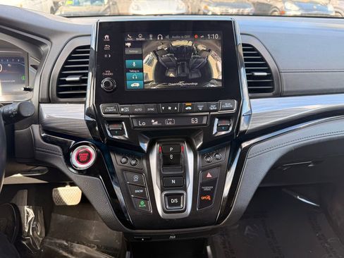 Used 2023 Honda Odyssey Elite image 34