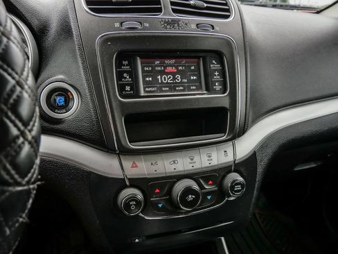 Used 2012 Dodge Journey SXT w/ Popular Equipment Group FWD image 22