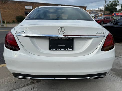Used 2019 Mercedes-Benz C 300 4MATIC Sedan w/ Premium Package image 5
