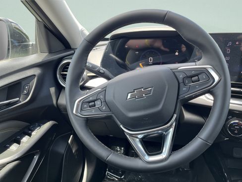 New 2026 Chevrolet Trax ACTIV w/ Driver Confidence Package FWD image 15