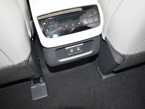 Certified 2026 INFINITI QX60 Pure w/ Cargo Package image 19