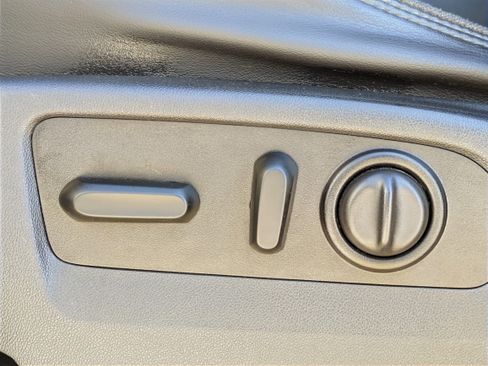 Used 2021 Chevrolet Silverado 2500 High Country w/ Z71 Off-Road Package image 21