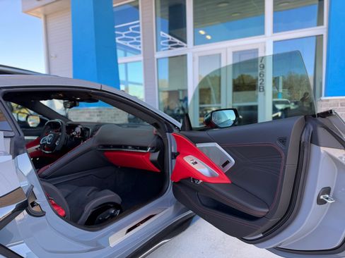Used 2024 Chevrolet Corvette E-Ray image 65