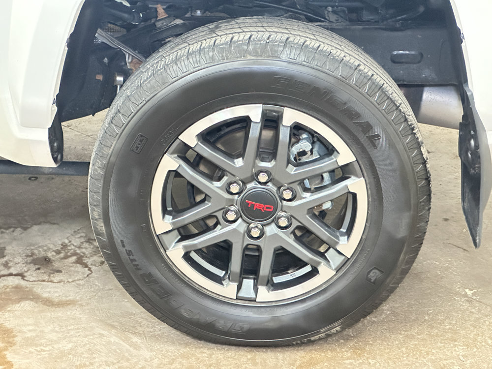 Used 2024 Toyota Tacoma TRD Sport w/ TRD Sport Upgrade Package AWD/4WD image 40
