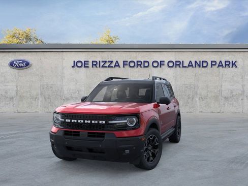 New 2025 Ford Bronco Sport Outer Banks w/ Outer Banks Tech Package+ image 2