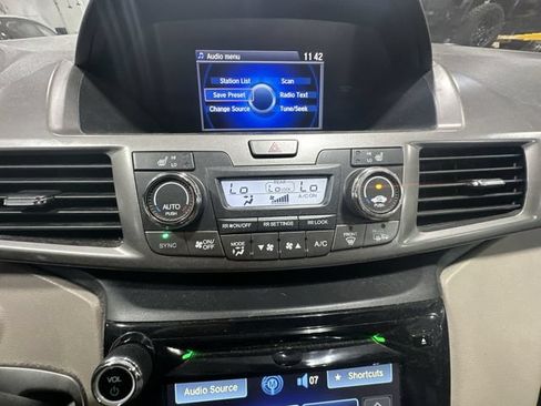 Used 2016 Honda Odyssey EX-L image 21