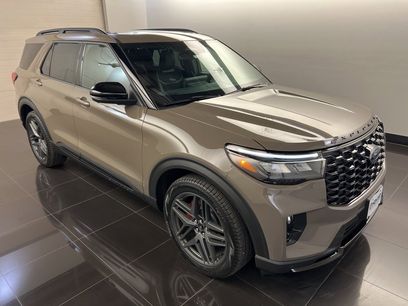 New 2026 Ford Explorer ST w/ Sun And Sound Package