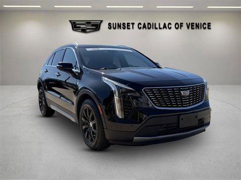 Certified 2022 Cadillac XT4 Premium Luxury w/ Enhanced Visibility Package image 1