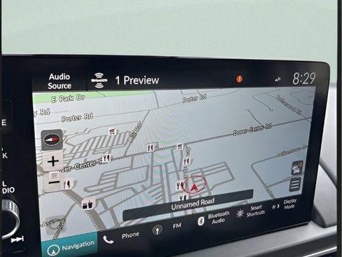 Used 2023 Honda Pilot Touring image 12