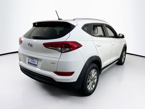 Used 2017 Hyundai Tucson SE AWD/4WD image 5