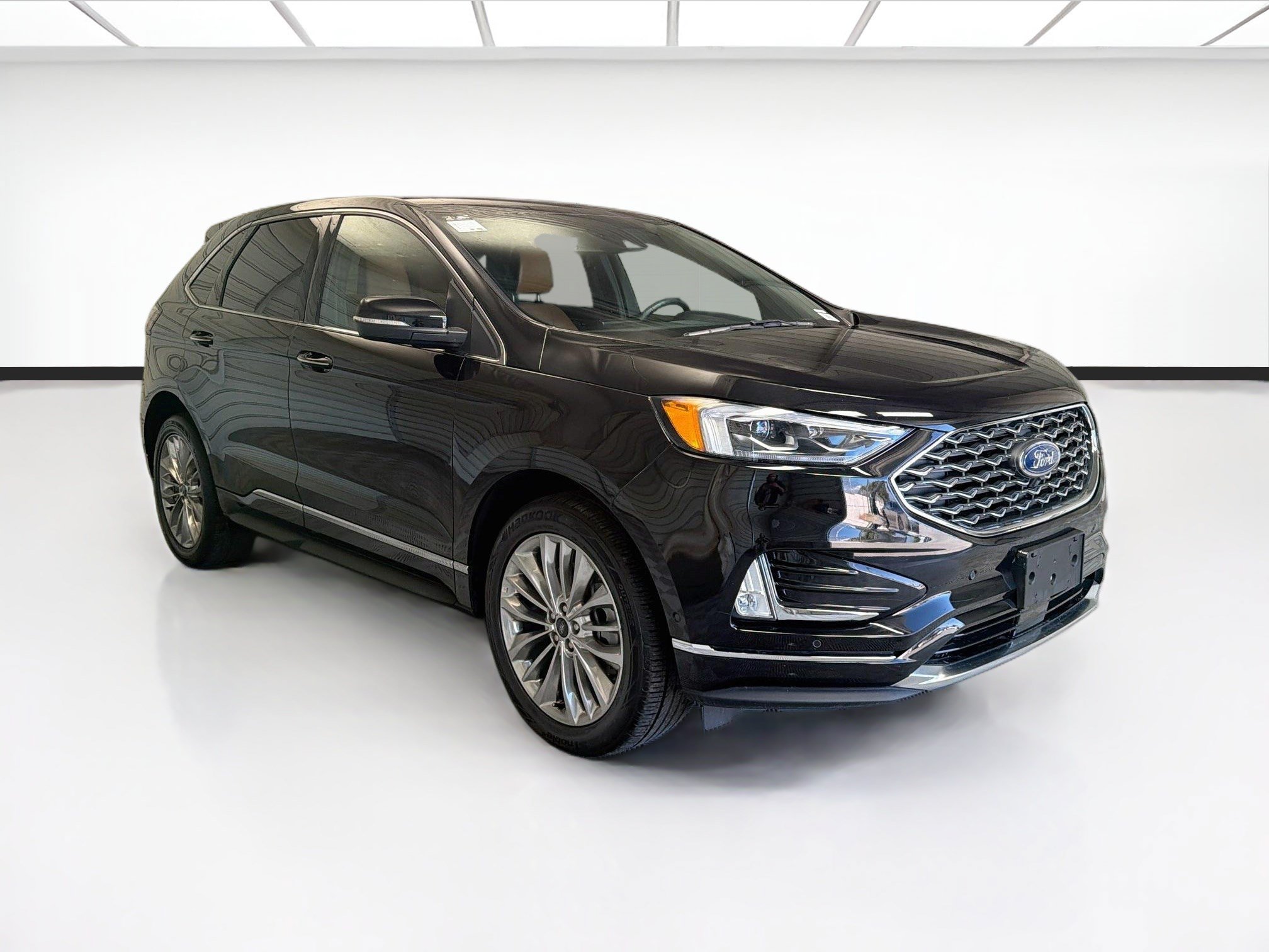 Used 2024 Ford Edge Titanium w/ Titanium Elite Package AWD/4WD image 3