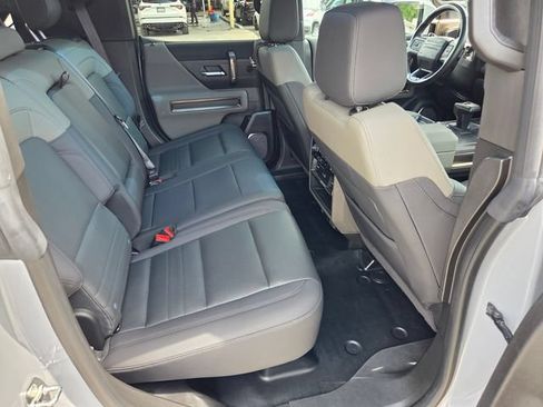 Used 2024 GMC Hummer EV 2X w/ Extreme Off-Road Package AWD/4WD image 14