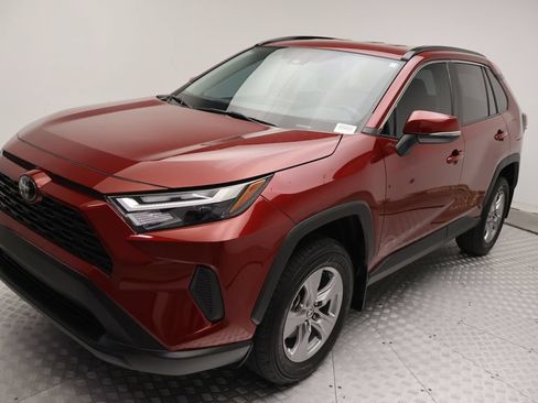 Used 2024 Toyota RAV4 XLE FWD image 2