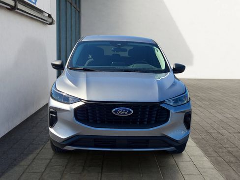 Used 2023 Ford Escape AWD image 8