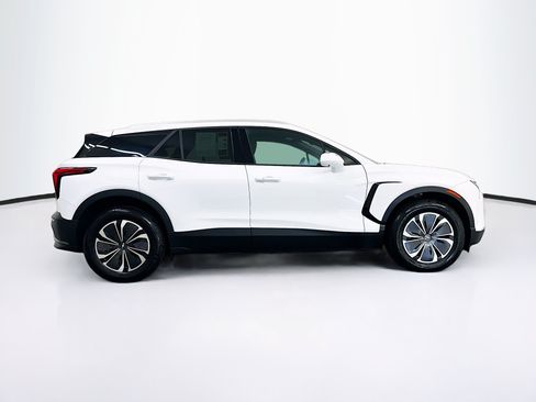 Used 2024 Chevrolet Blazer EV LT AWD/4WD image 10