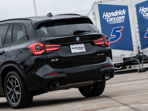 Certified 2023 BMW X3 xDrive30i w/ M Sport Package image 6