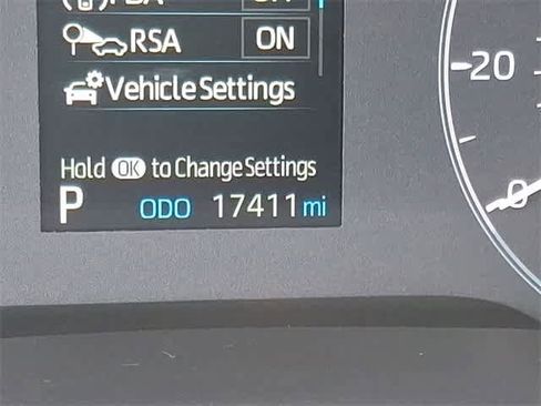 Used 2024 Toyota Corolla LE image 18