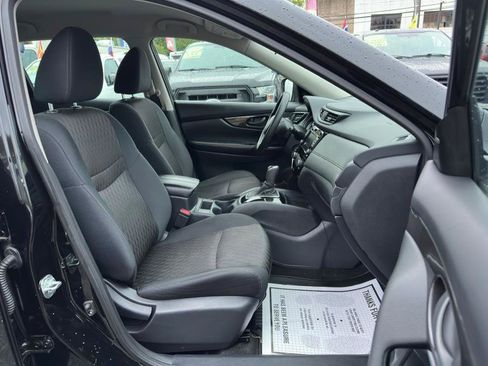 Used 2019 Nissan Rogue S FWD image 15