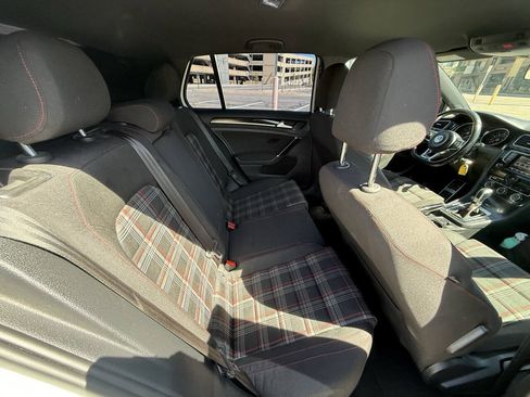 Used 2015 Volkswagen GTI S FWD image 23