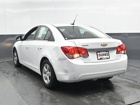 Used 2014 Chevrolet Cruze LT image 10