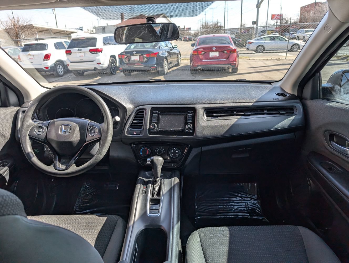 Used 2022 Honda HR-V LX image 14