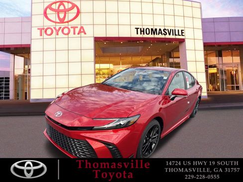 New 2026 Toyota Camry SE image 1