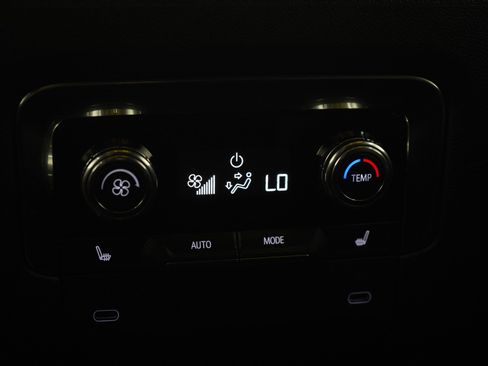 Used 2025 GMC Yukon XL Denali w/ Sun & Power Step Package AWD/4WD image 22