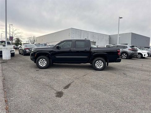 New 2026 Nissan Frontier S image 7