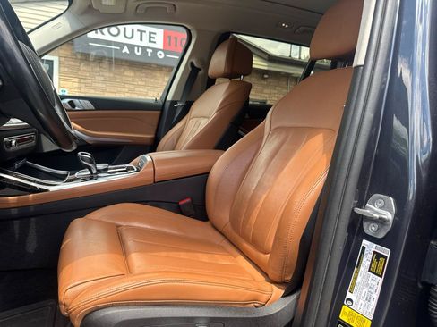 Used 2019 BMW X7 xDrive40i w/ Premium Package AWD/4WD image 25