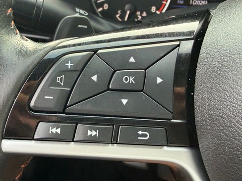 Certified 2024 Nissan Altima 2.5 SR w/ SR Premium Package FWD image 28