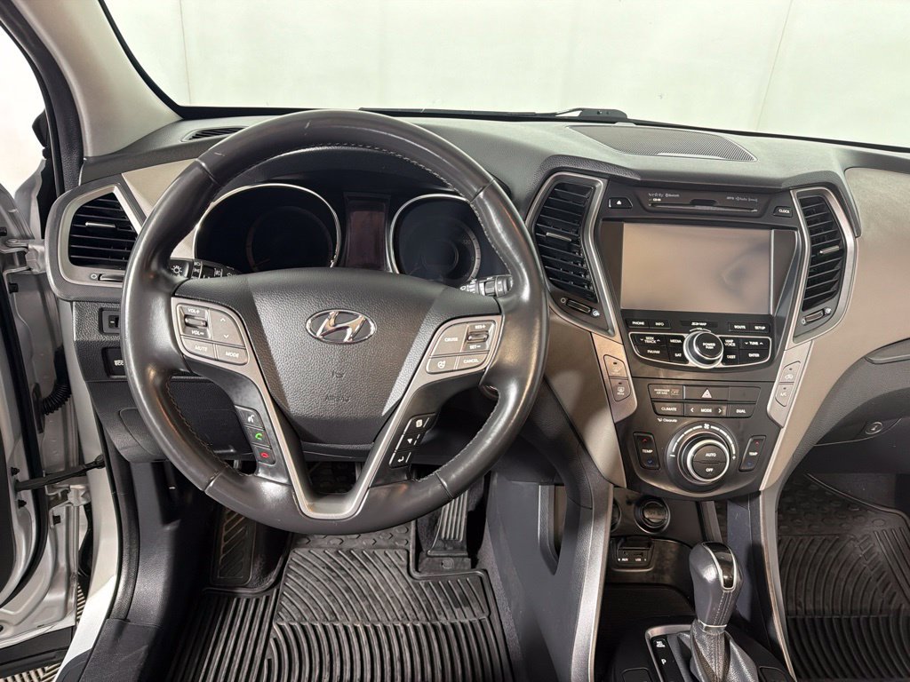 Used 2014 Hyundai Santa Fe Sport 2.0T w/ Navigation Package 06 FWD image 12