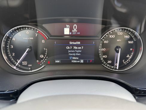 Used 2025 Cadillac XT6 Premium Luxury w/ LPO, Floor Liner Package image 7