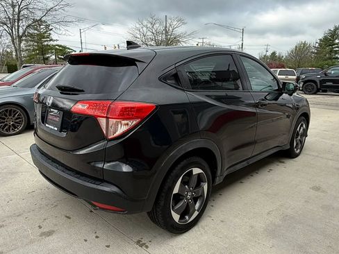 Used 2018 Honda HR-V EX image 3
