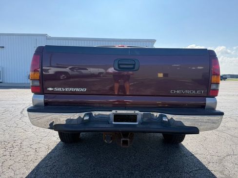 Used 2000 Chevrolet Silverado 2500 LS AWD/4WD image 8
