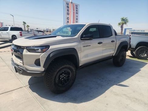 New 2026 Chevrolet Colorado ZR2 w/ ZR2 Bison Edition image 8