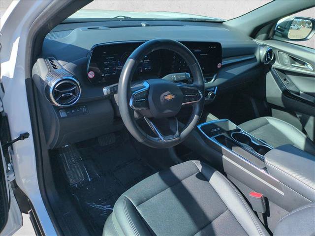 Used 2025 Chevrolet Equinox LT w/ Convenience Package II AWD/4WD image 10