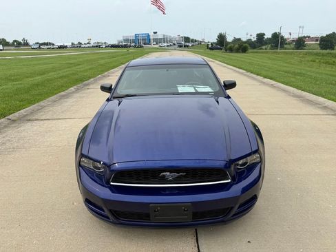 Used 2014 Ford Mustang Coupe w/ Equipment Group 102A RWD image 10
