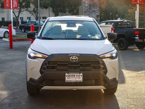 New 2026 Toyota Corolla Cross L image 2