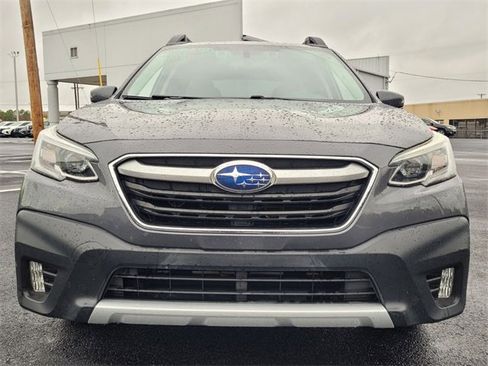 Used 2021 Subaru Outback Limited image 13